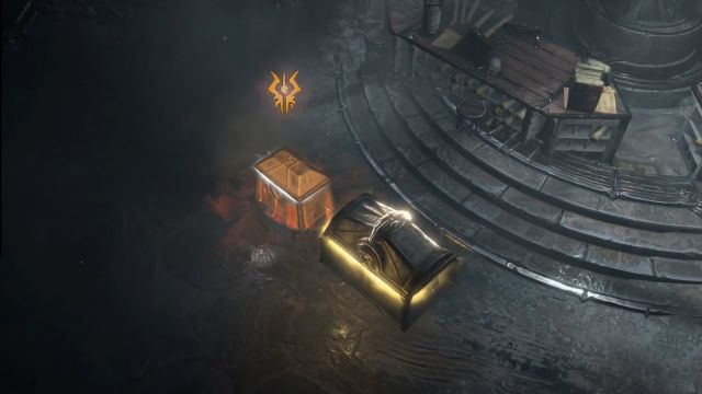 Wardwoven chest (the one with the icon above) reward for keeping at least 1 stack of Zoltun's Warding until completion of the Vault.