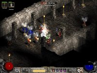 ObaraNM12, Sarina fight.jpg