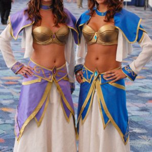 WoW Cosplay | PureDiablo - The Diablo 4 and Diablo 2 community forums