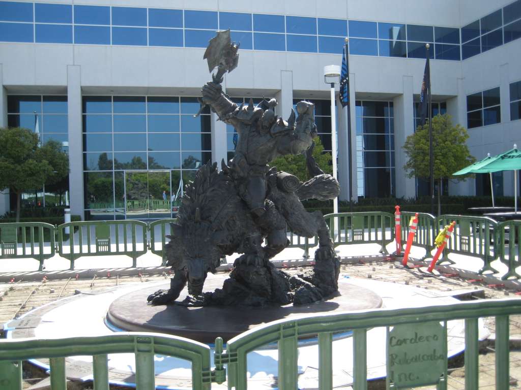 Blizzard_statue6
